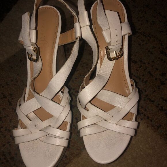 Ivanka Trump Shoes - Ivanka Trump shoes